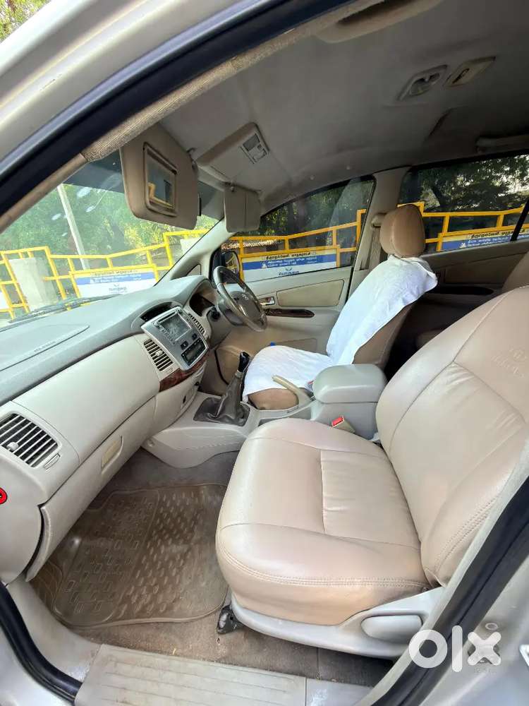 Toyota Innova 2013 Diesel Well Maintained