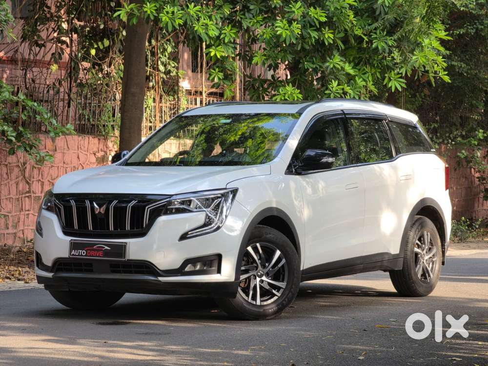 Mahindra Xuv700 2.0 Ax 5 Petrol Mt 7 Str, 2022, Petrol