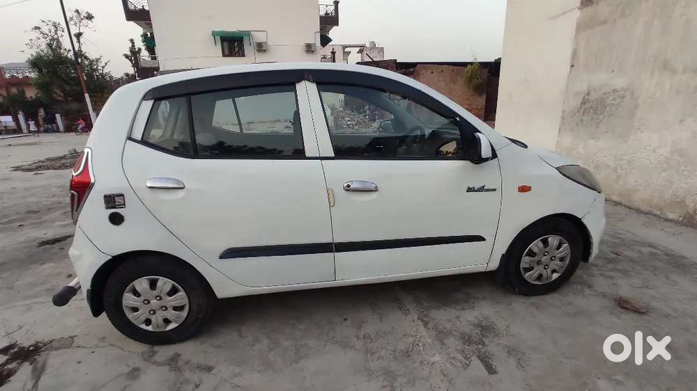 Very Good Condition Koi Kami Nahi Saaf Sutri Gadi