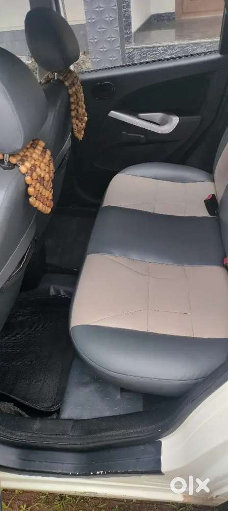 Ford Figo 1.2 Petrol 2013