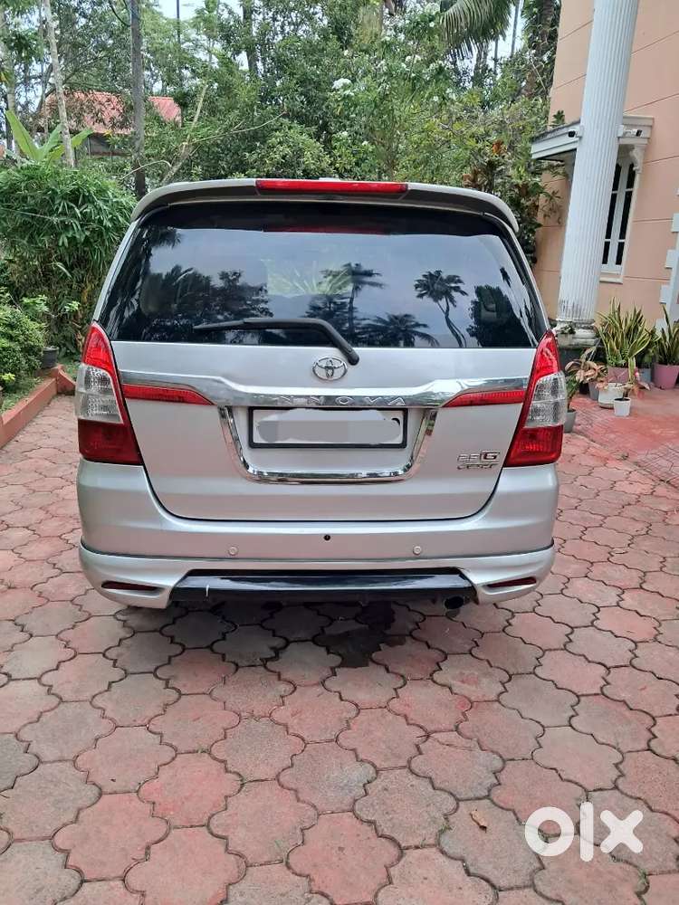 Toyota Innova 2013 December