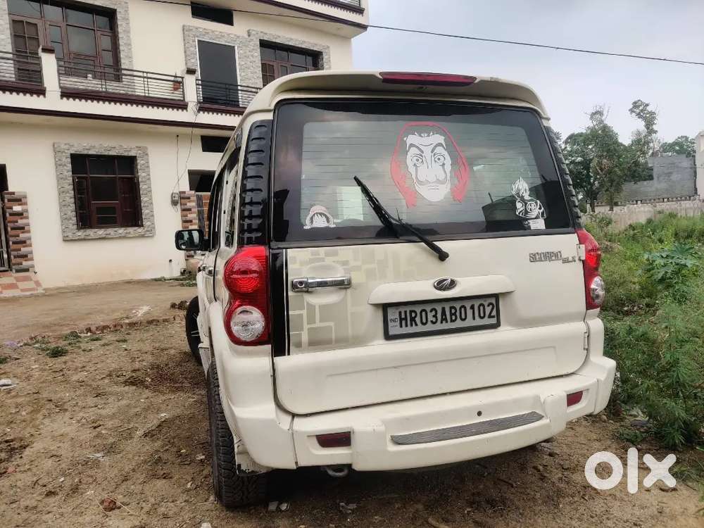 Mahindra Scorpio Classic Sle 2013  2.2 Diesel  7 Seater  1.07 Lakh
