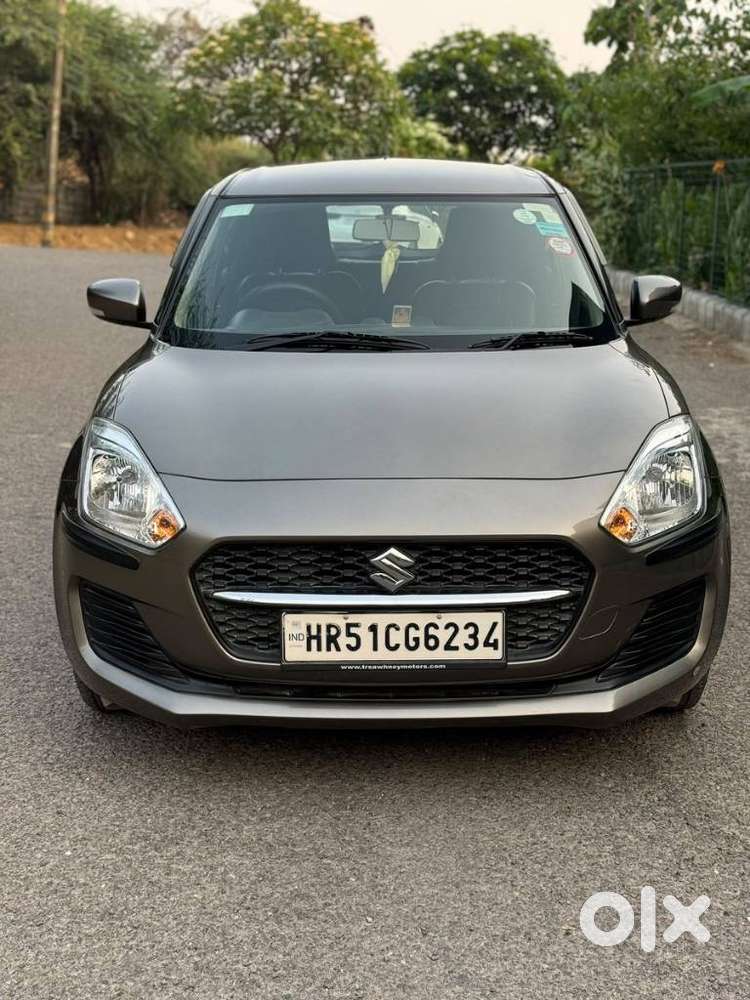 Maruti Suzuki Swift Vxi + Manual, 2022, Petrol