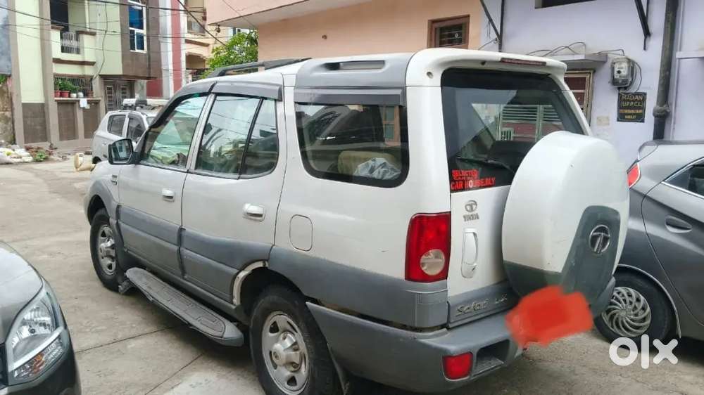 Tata Safari Dicor 2013