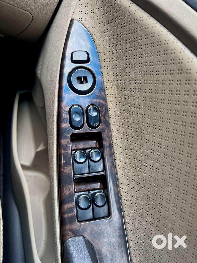Hyundai Fluidic Verna 2012