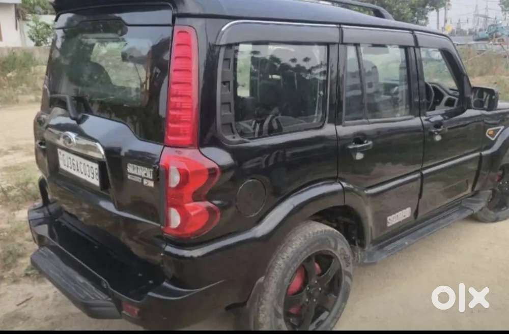 Scorpio S 11 , S11 Mt