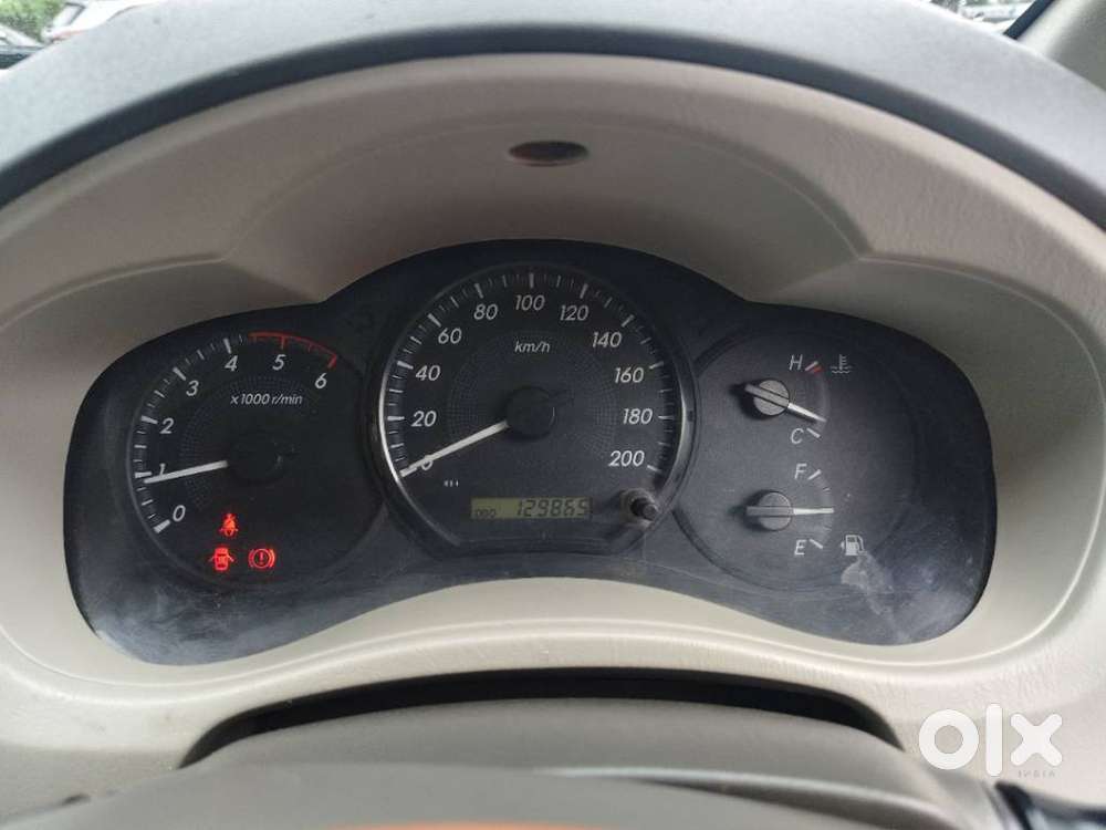 Toyota Innova 2.5 Gx 8 Str Bs-iii, 2014, Diesel