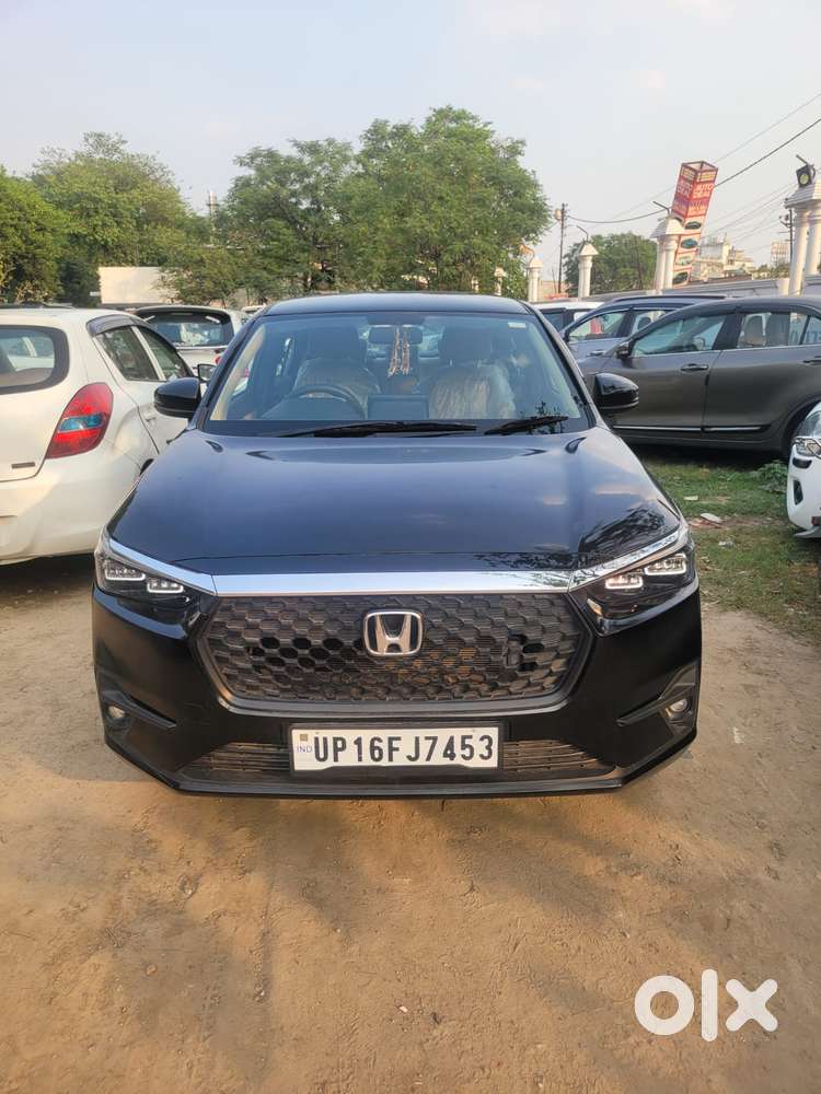 Honda Amaze 2nd Gen Vx, 2025, Petrol