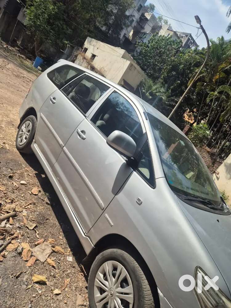 Toyota Innova 2013 Diesel 225800 Km Driven