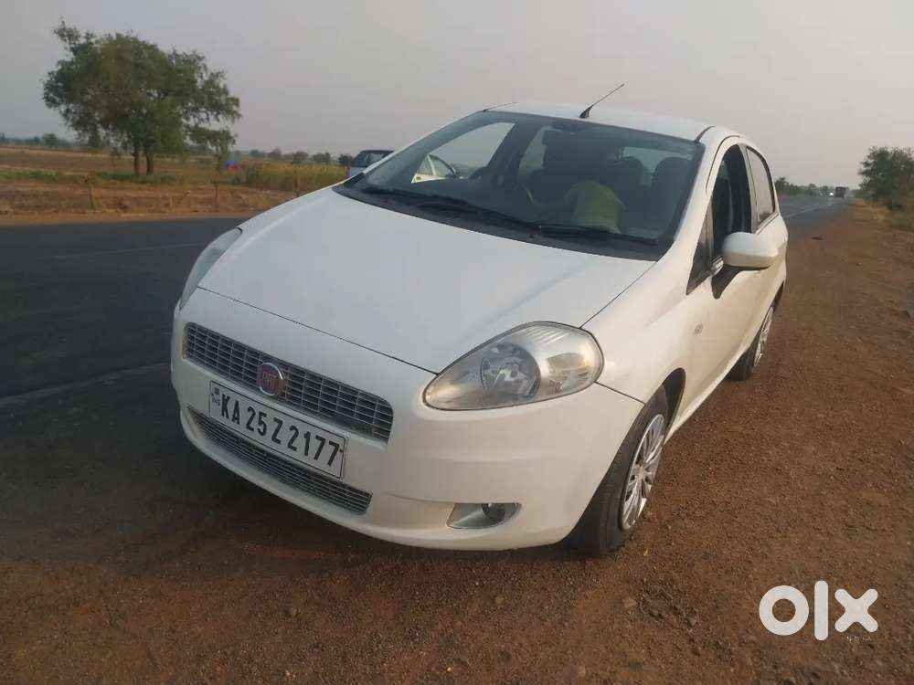 Fiat Grande Punto 2011 Diesel 110000 Km Driven