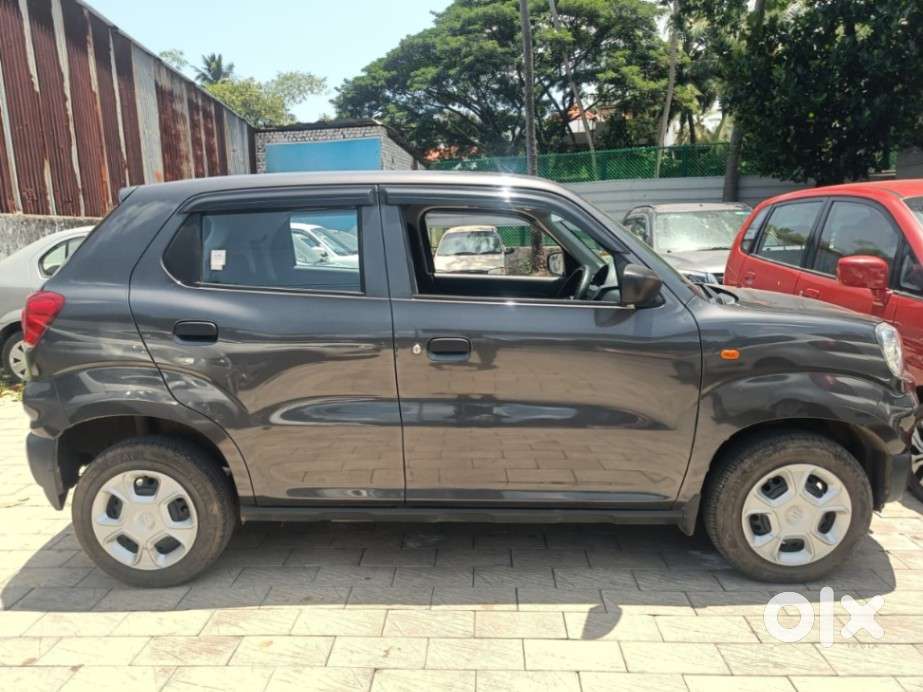 Maruti Suzuki S-presso Vxi, 2023, Petrol