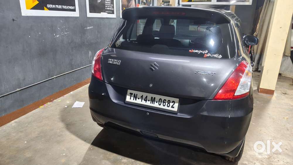 Maruti Suzuki Swift Lxi Option, 2017, Petrol