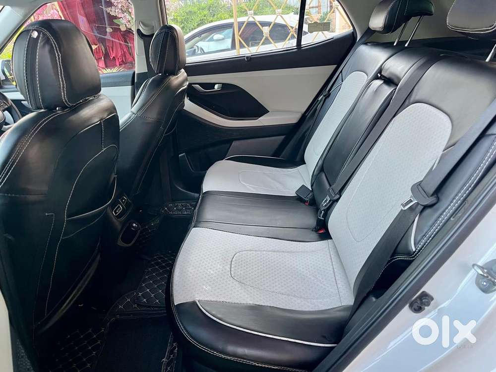 Hyundai Creta 1.5 Mpi Sx Petrol Ivt, 2023, Petrol