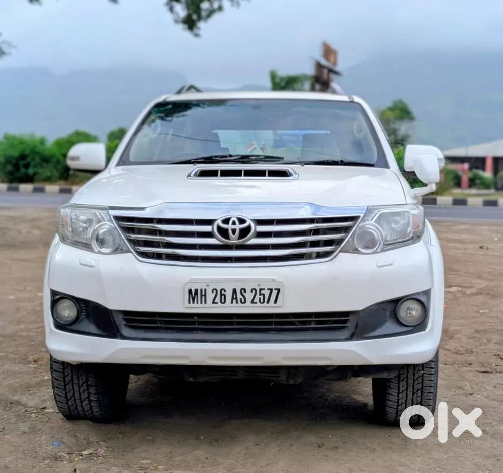 Toyota Fortuner 2015 Manual Diesel