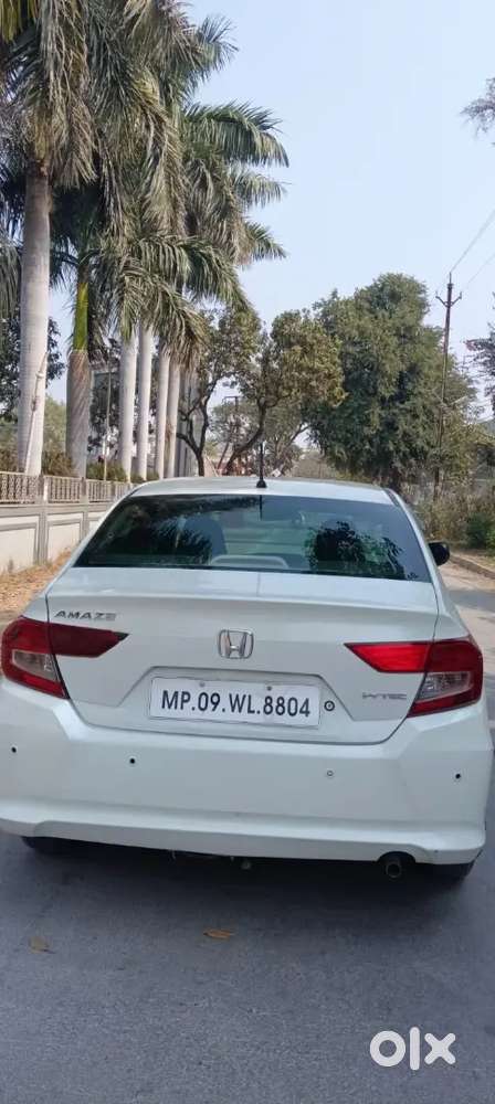 Untouch Gadi H Bhaiya Jisko Bhi Leni H Vahi Contact Kare