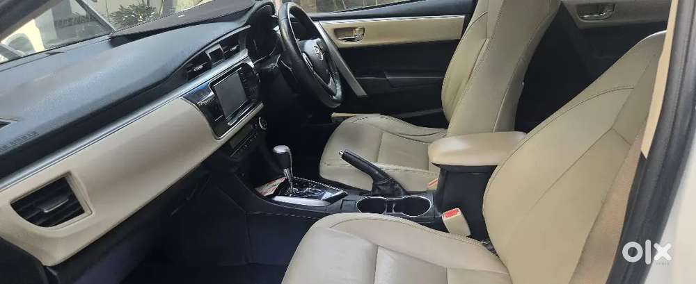 Toyota Corolla Altis 2014