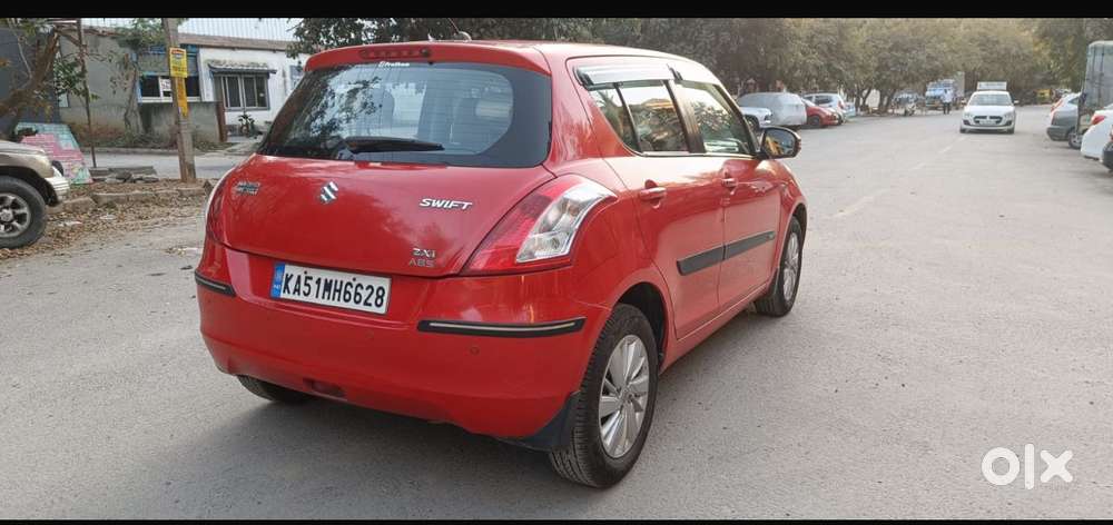 Maruti Suzuki Swift Zxi Plus Dual Tone, 2015, Petrol