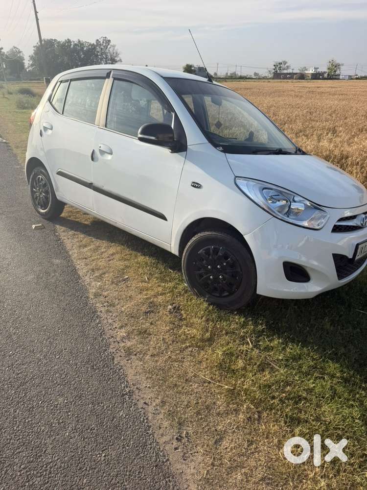 2013 Hyundai I10 Sportz Petrol