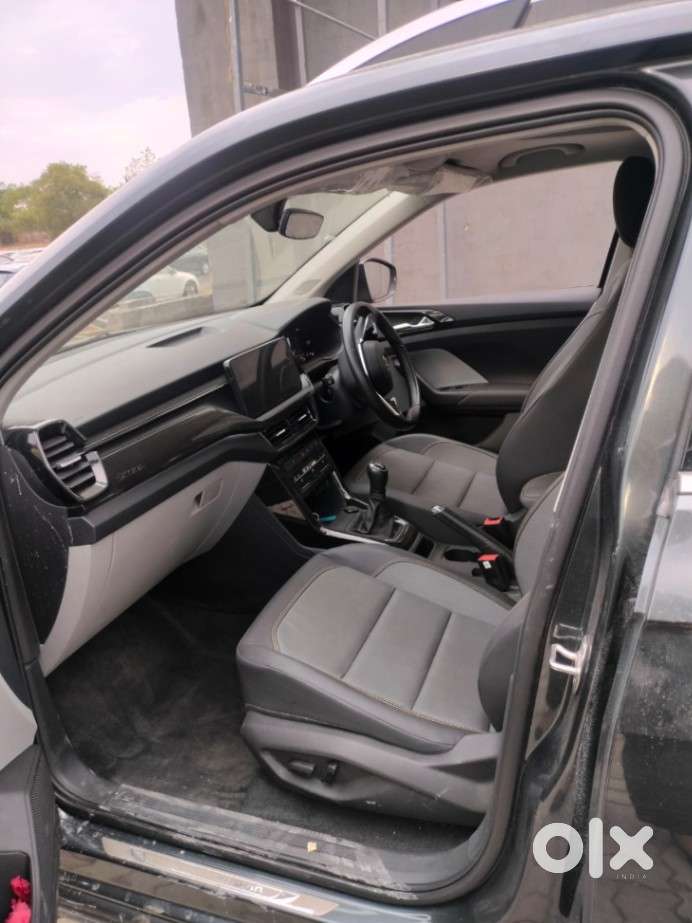 Skoda Kushaq 1.0 Tsi Style, 2024, Petrol