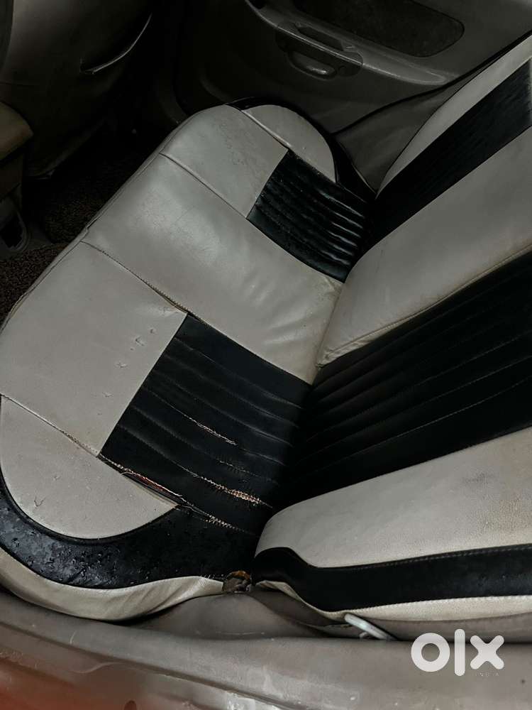 Hyundai Accent 2010 Model