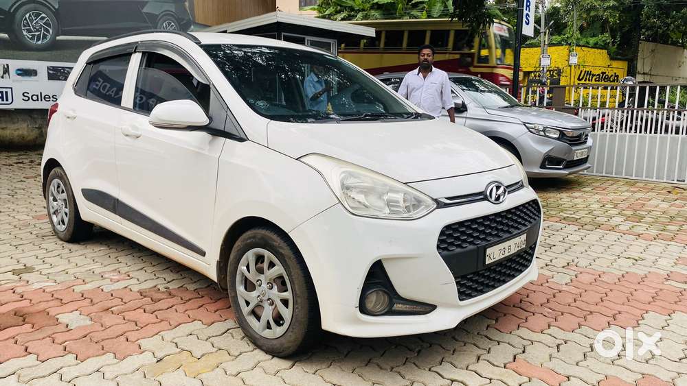 Hyundai Grand I10 1.2 Kappa Sportz Option, 2017, Petrol