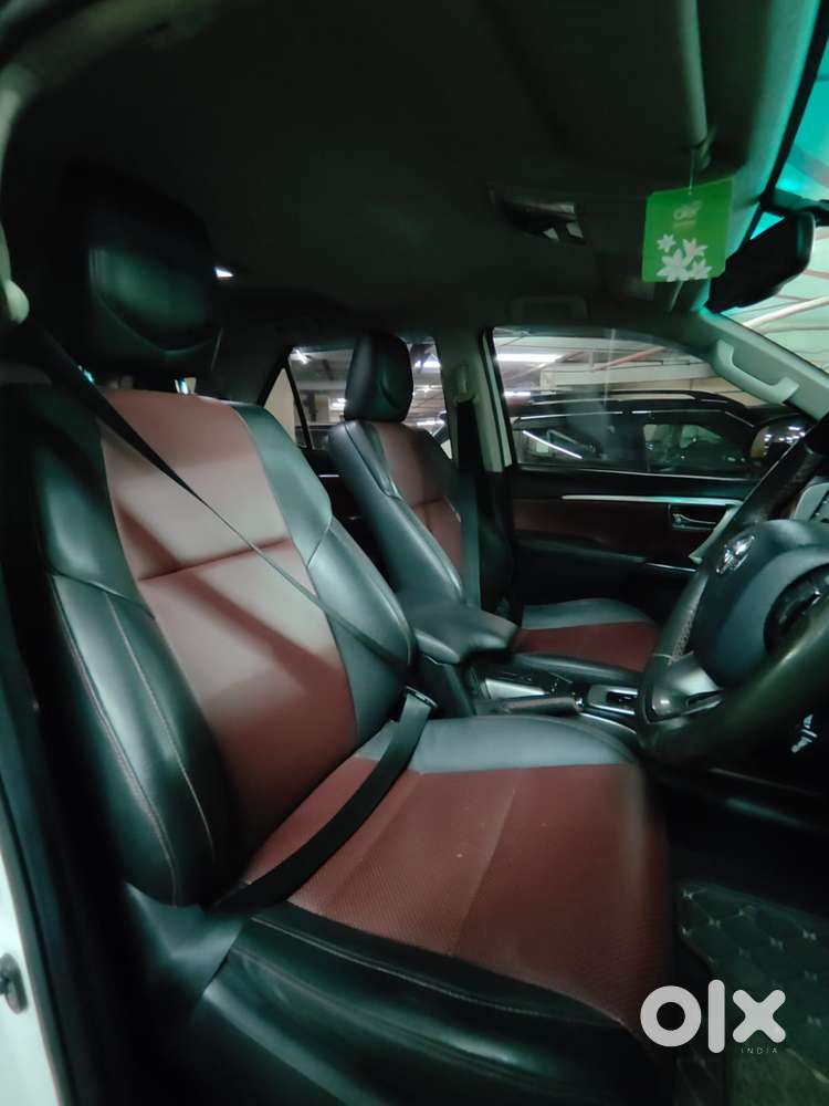 Toyota Fortuner Legender 4x4 At 2.8, 2023, Diesel