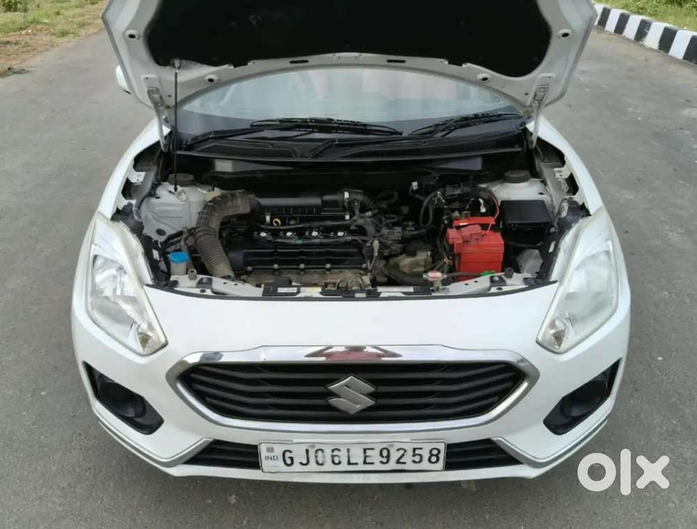 Maruti Suzuki Dzire 1.2 Vxi Amt, 2018, Petrol
