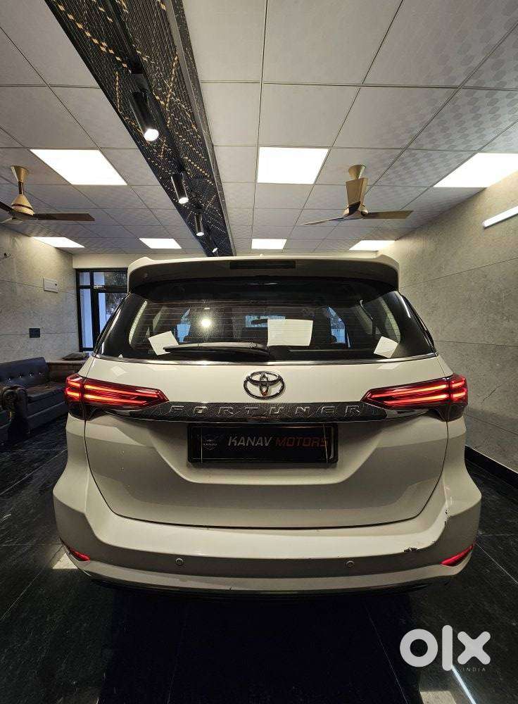 Toyota Fortuner 4x2 At 2.8 Diesel, 2018, Diesel