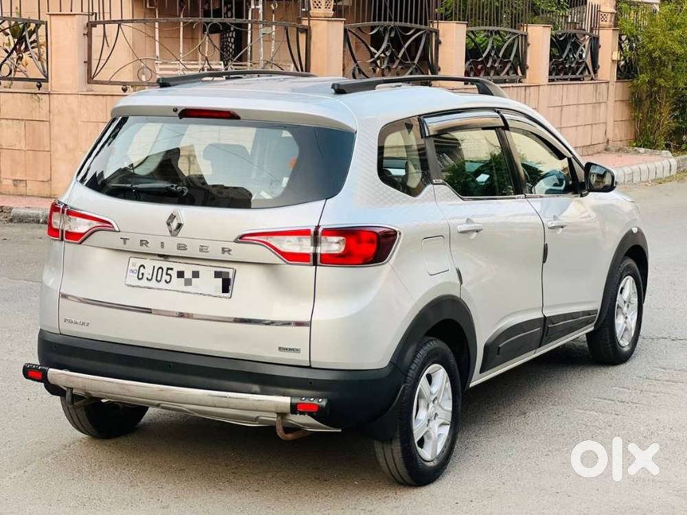 Renault Triber Rxz, 2020, Petrol