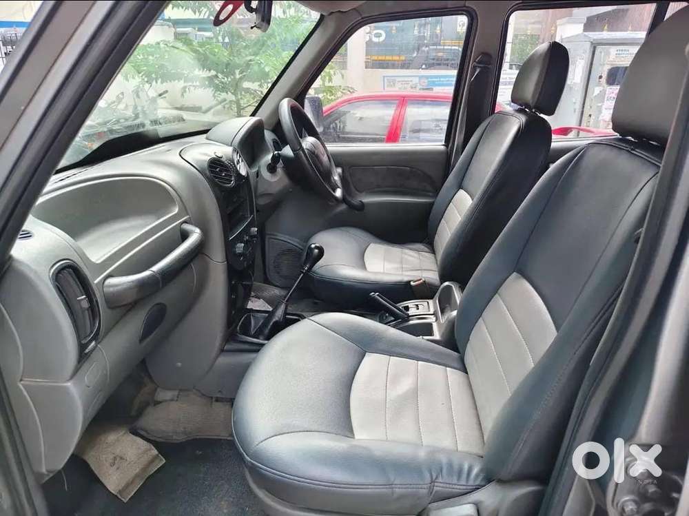 Mahindra Scorpio S8, 2006, Diesel