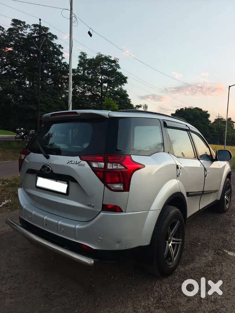 Mahindra Xuv500 2.2 W7 2019