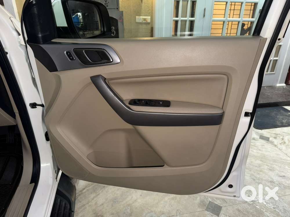 2017 Ford Endeavour 60,000 Kms Only