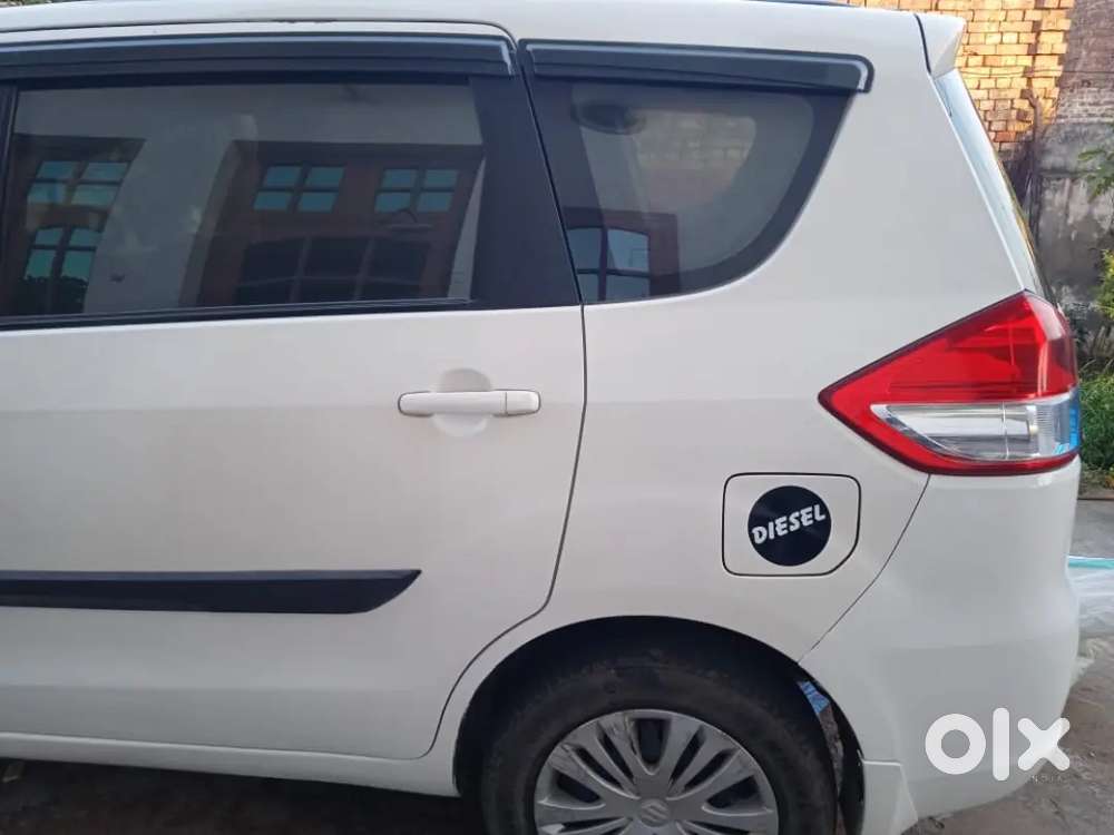 Maruti Suzuki Ertiga 7 Seater With Diesel Unique 3232 Number