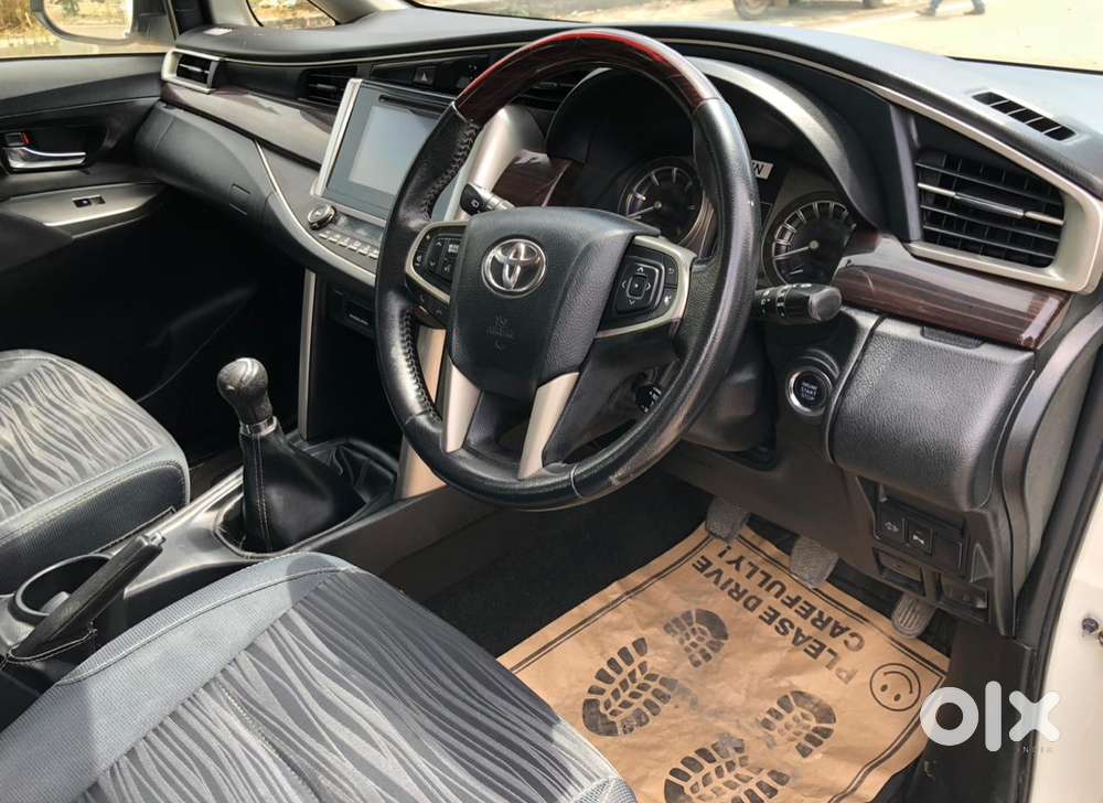 Toyota Innova Crysta [2020-ongoing] 2.4 Vx 7 Str, 2020, Diesel