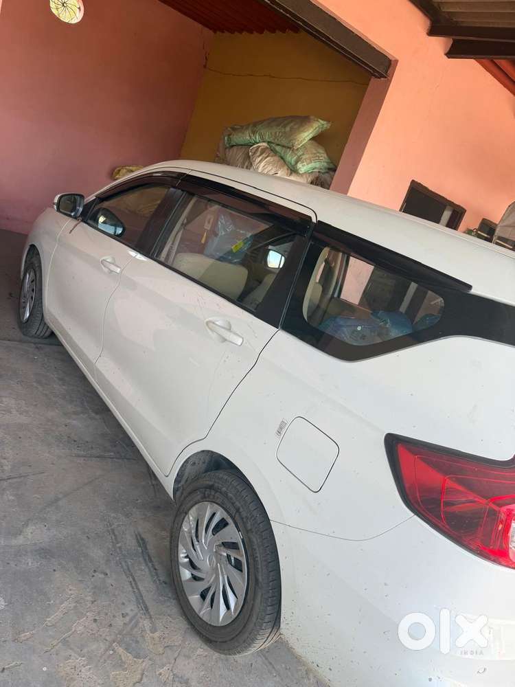 Maruti Suzuki Ertiga Vxi Cng, 2026, Cng & Hybrids