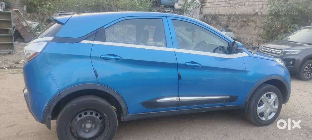 Tata Nexon 1.2 Revotron Xm (s), 2018, Diesel