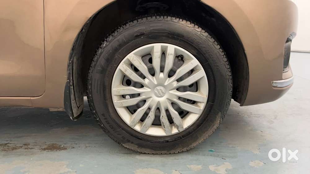 Maruti Suzuki Dzire 1.2 Vxi Amt, 2018, Petrol