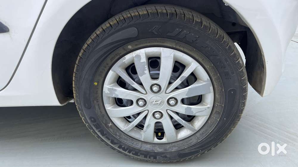 Hyundai I10 Sportz 1.1 Irde2, 2016, Petrol