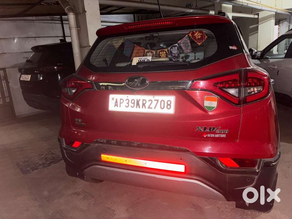 Mahindra Xuv300 2021 Petrol Well Maintained