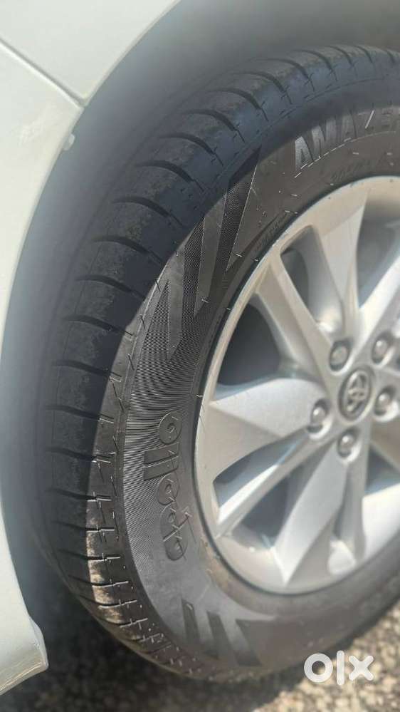 Toyota Innova Crysta 2.4 V 8 Str, 2017, Diesel