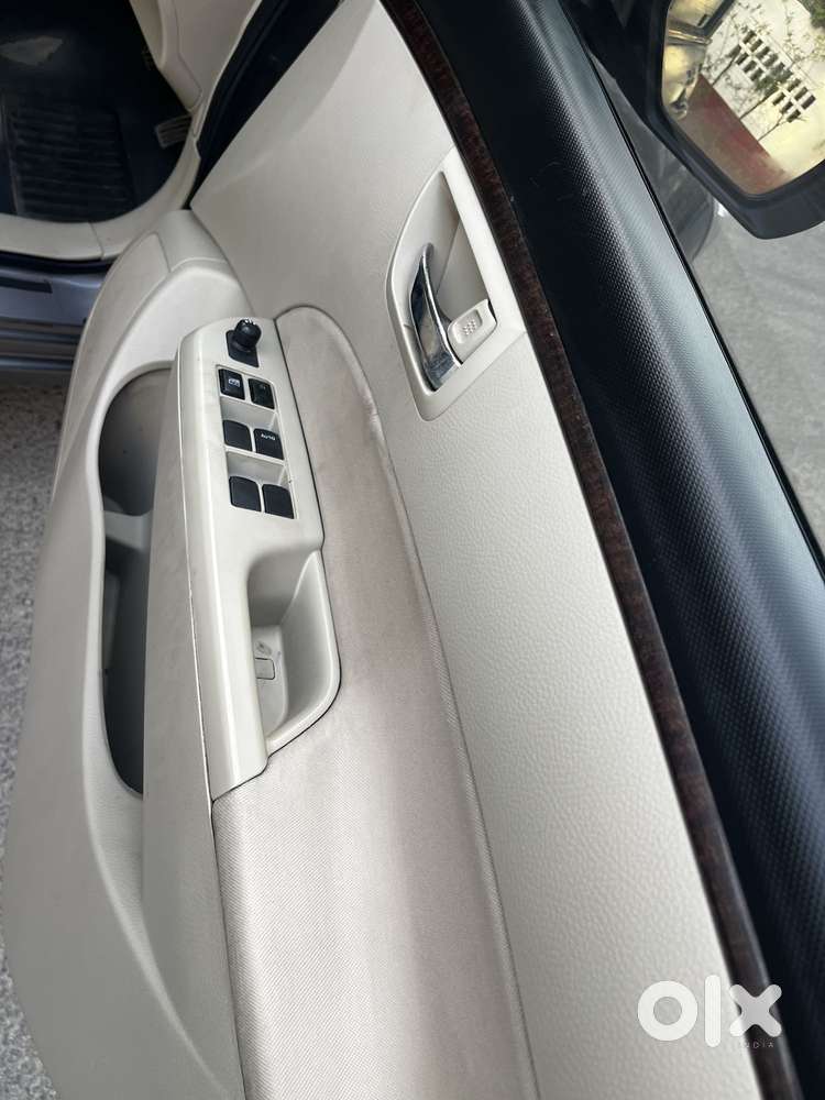 Maruti Suzuki Swift Dzire Vxi 1.2, 2012, Petrol