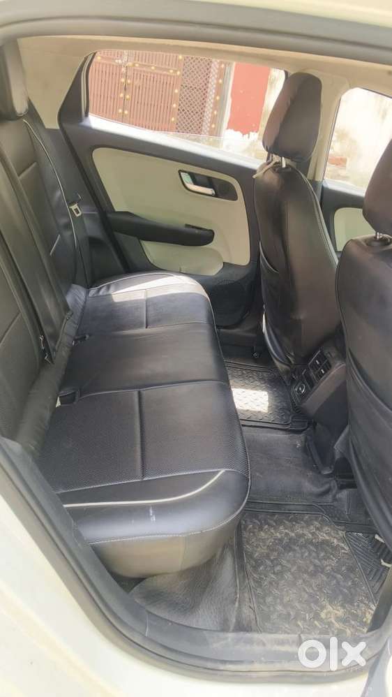 Tata Altroz Petrol Well Maintained Car