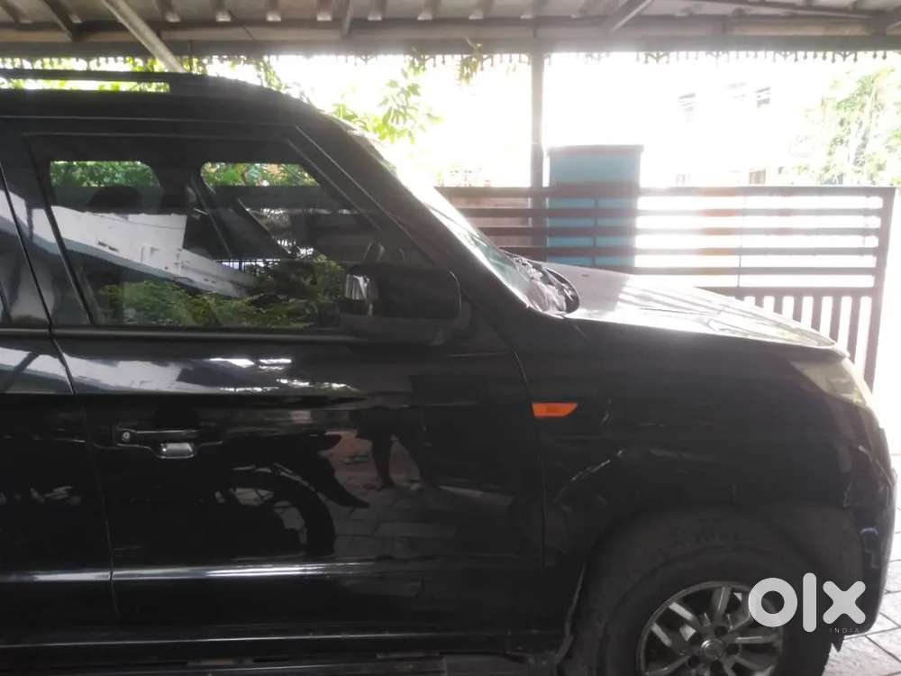 Mahindra Tuv 300 2016 Diesel 95000 Km Driven
