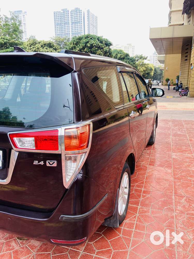 Toyota Innova Crysta 2.4 V, 2017, Diesel
