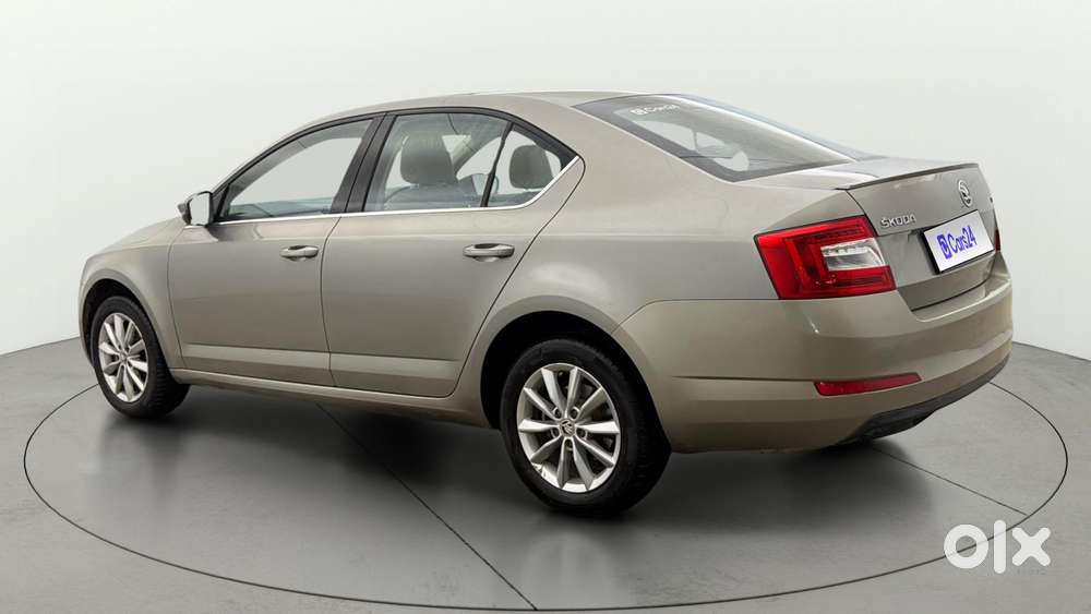 Skoda Octavia 1.8 Tsi Style Plus At, 2016, Petrol