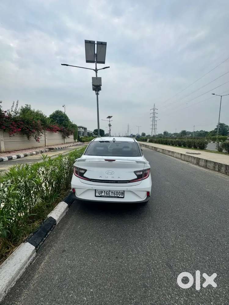 Hyundai Aura 2025 Cng & Hybrids 23000 Km Driven