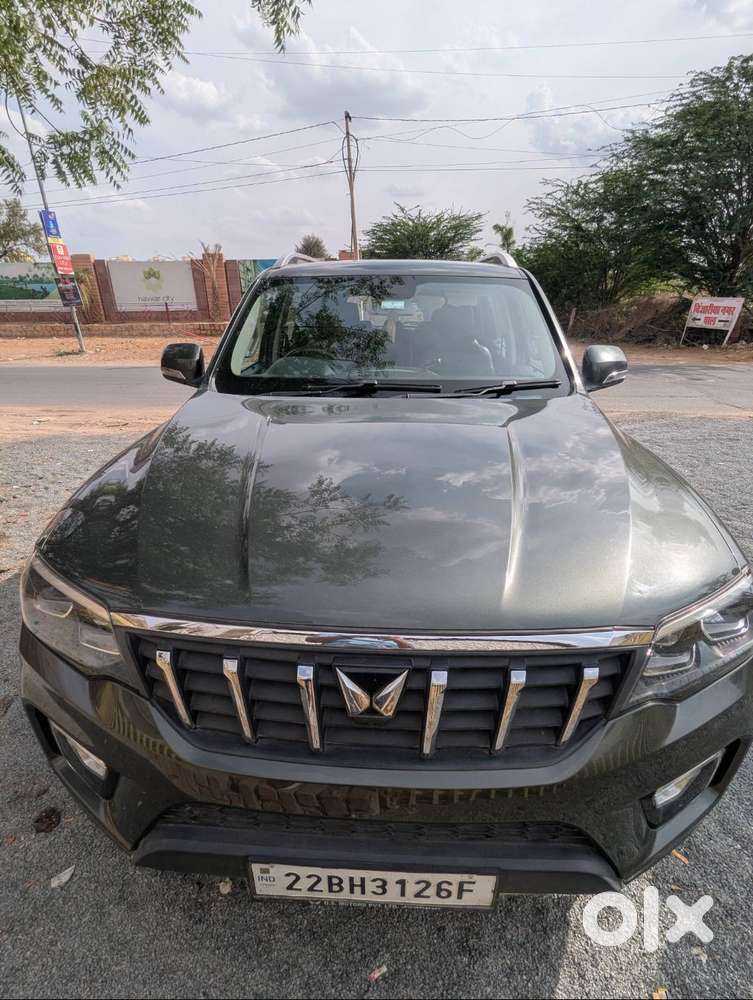 Scorpio N Z8l Petrol At 2022  Bh  36k Km  Top Model