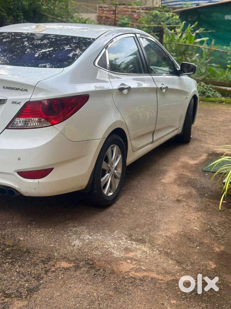 White Verna Fluidic