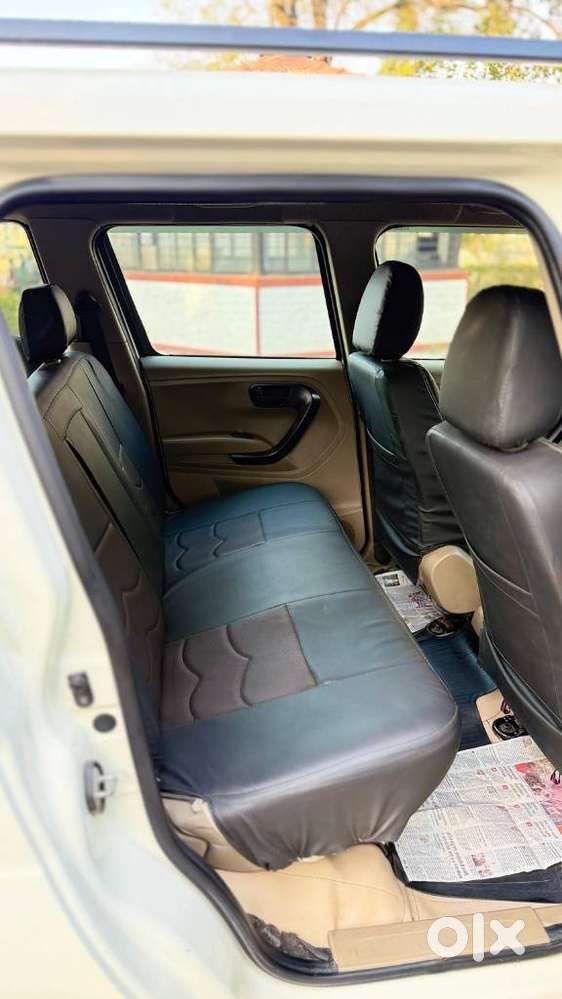 Mahindra Tuv 300 T6 Plus, 2019, Diesel