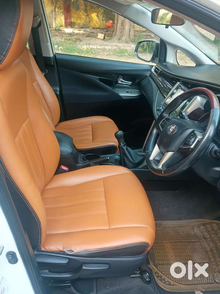 Toyota Innova Crysta 2.4 V, 2017, Diesel